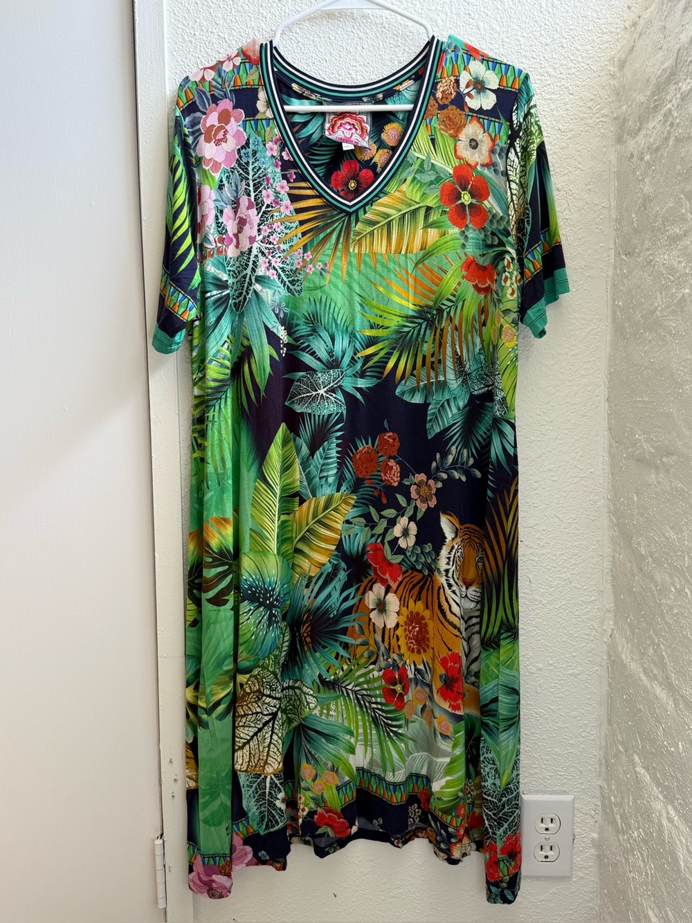 Johnny Was the Janie favorite V-neck swing dress tropical, tiger, L